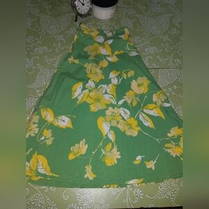 St. Johns Bay Womes Green and Yellow Foral A-line Skirt 16 Gently Used